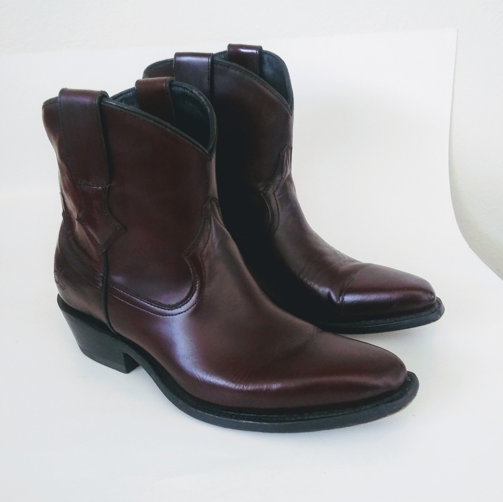 John Fluevog Leather ankle Cowboy boots W9